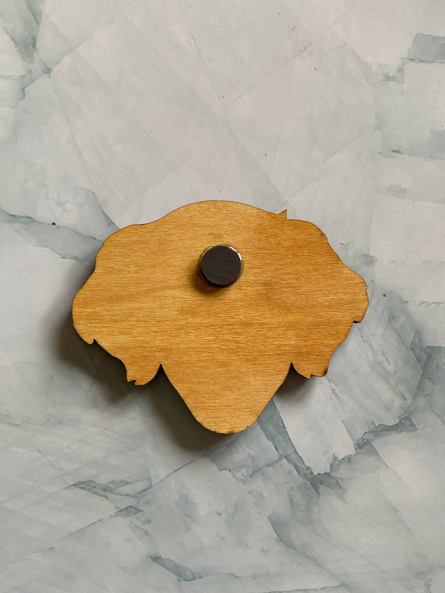 Golden Retriever Handpainted wooden magnet